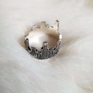 Sterling silver Chicago skyline ring